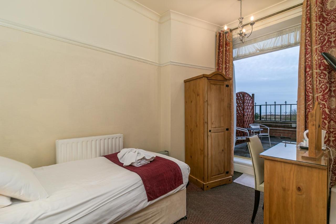 Skegness The Royal Hotel Экстерьер фото